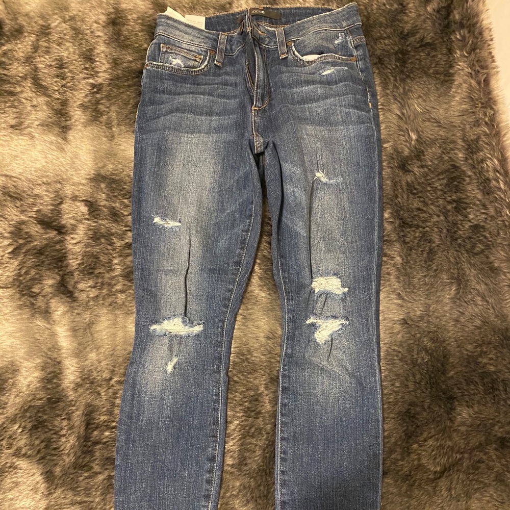 Joes skinny jeans with rips